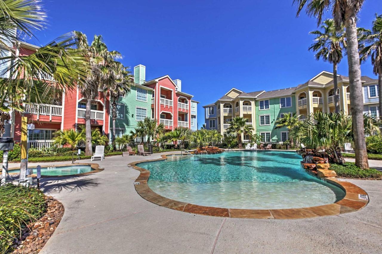 Colorful Galveston Retreat Steps From Beach And Pool Exterior foto